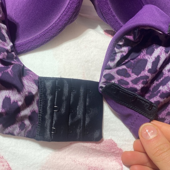 Torrid Curve Animal Print Non Padded Bra Size 40D - Picture 7 of 9